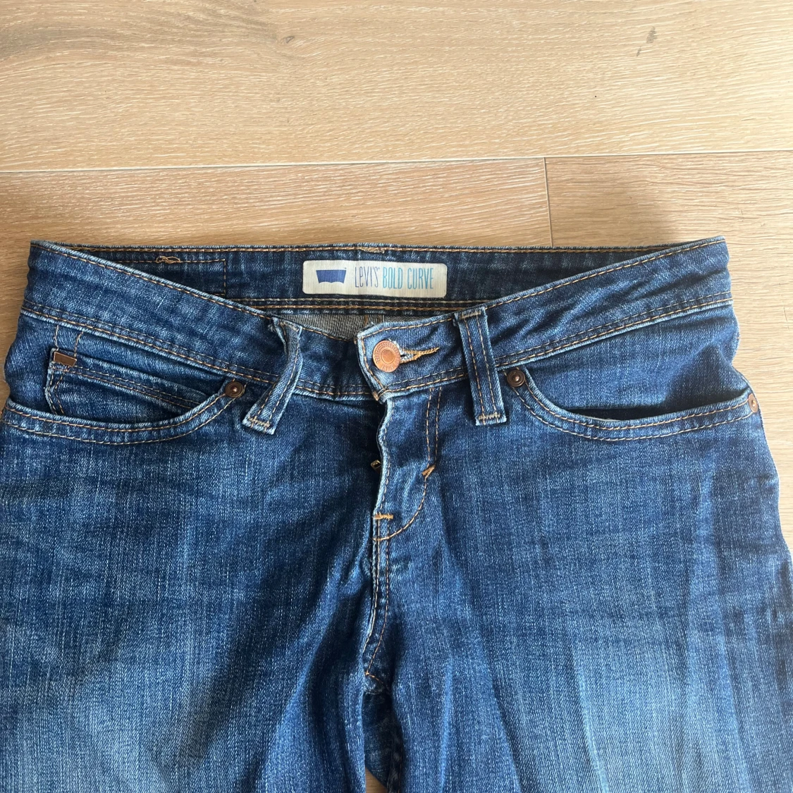 Levi’s jeans - 93