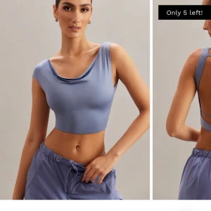 Oh polly top - Ny Oh polly top som bara inte har kommit till användning. Skit snygg annars. Nypris ~ 350kr