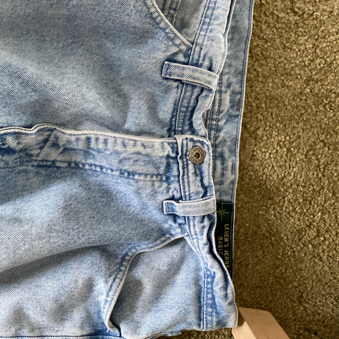 Ljusblåa loose fit jeans - 93