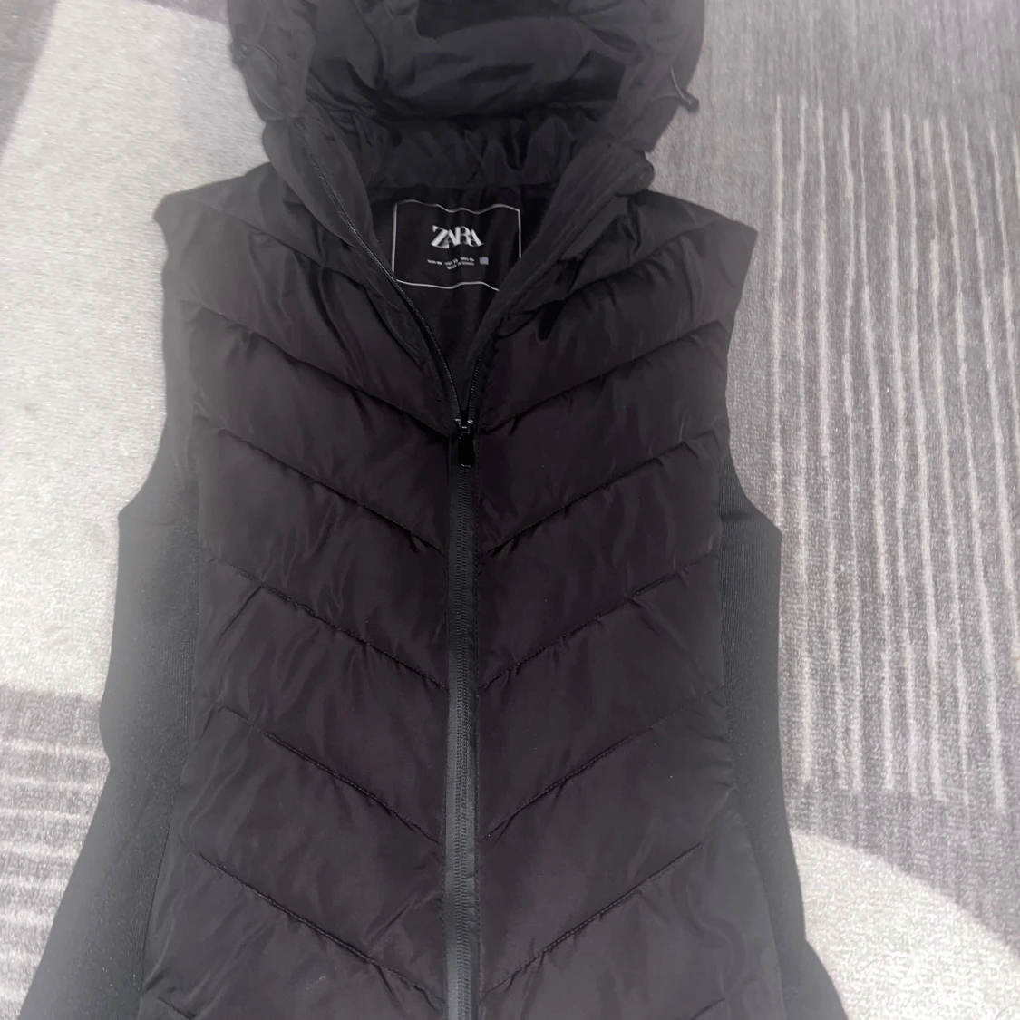 Zara väst  - 91