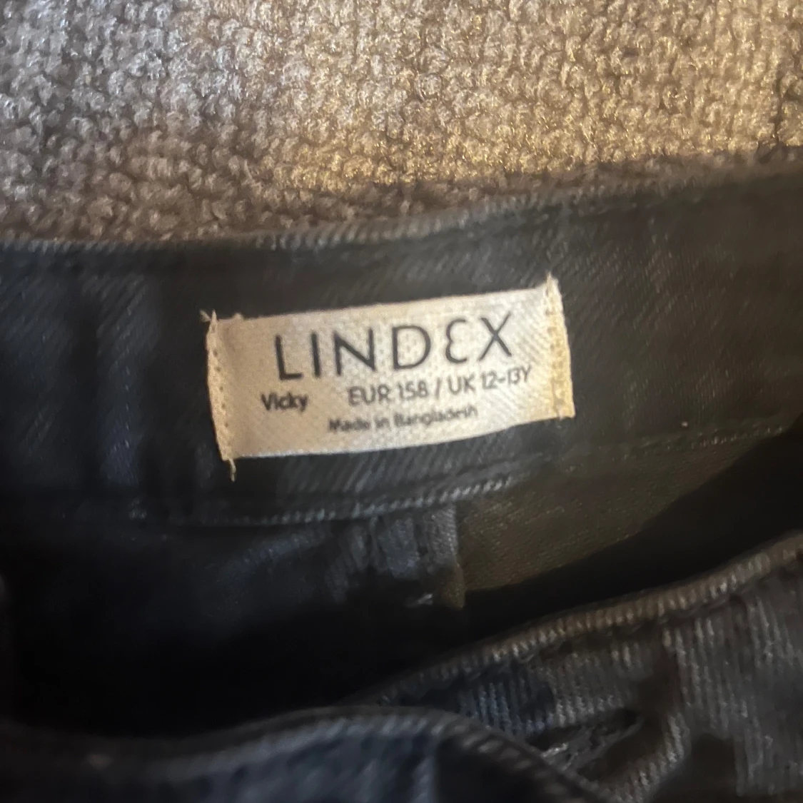 Grå/svarta  jeans - 90