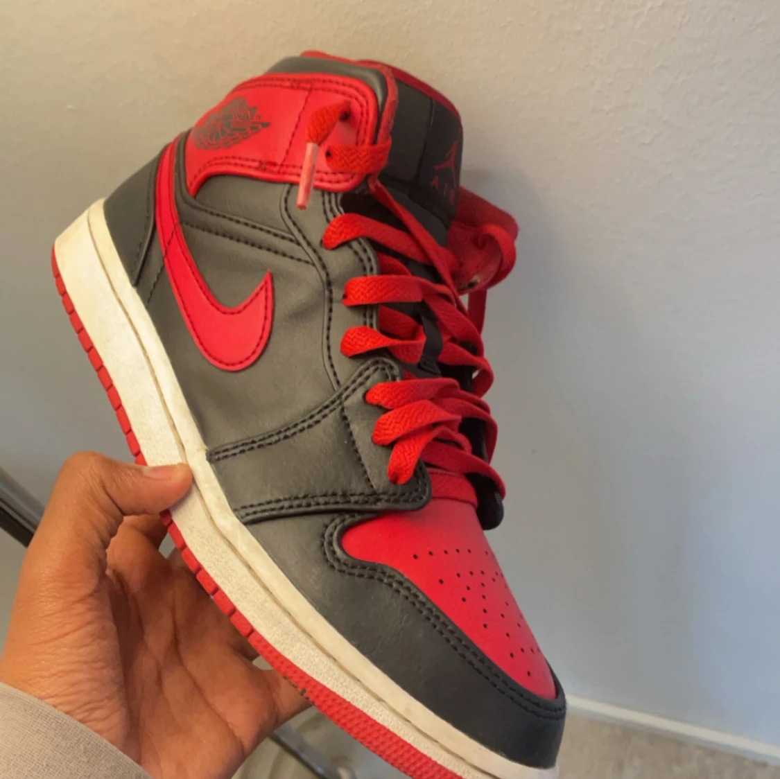 Röd svarta jorden 1s - 91