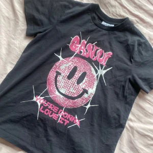 Ganni - Ganni T-shirt storlek xs 