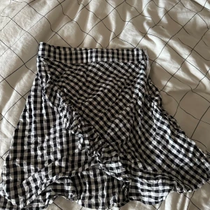 Rutig kjol - Bra skick!