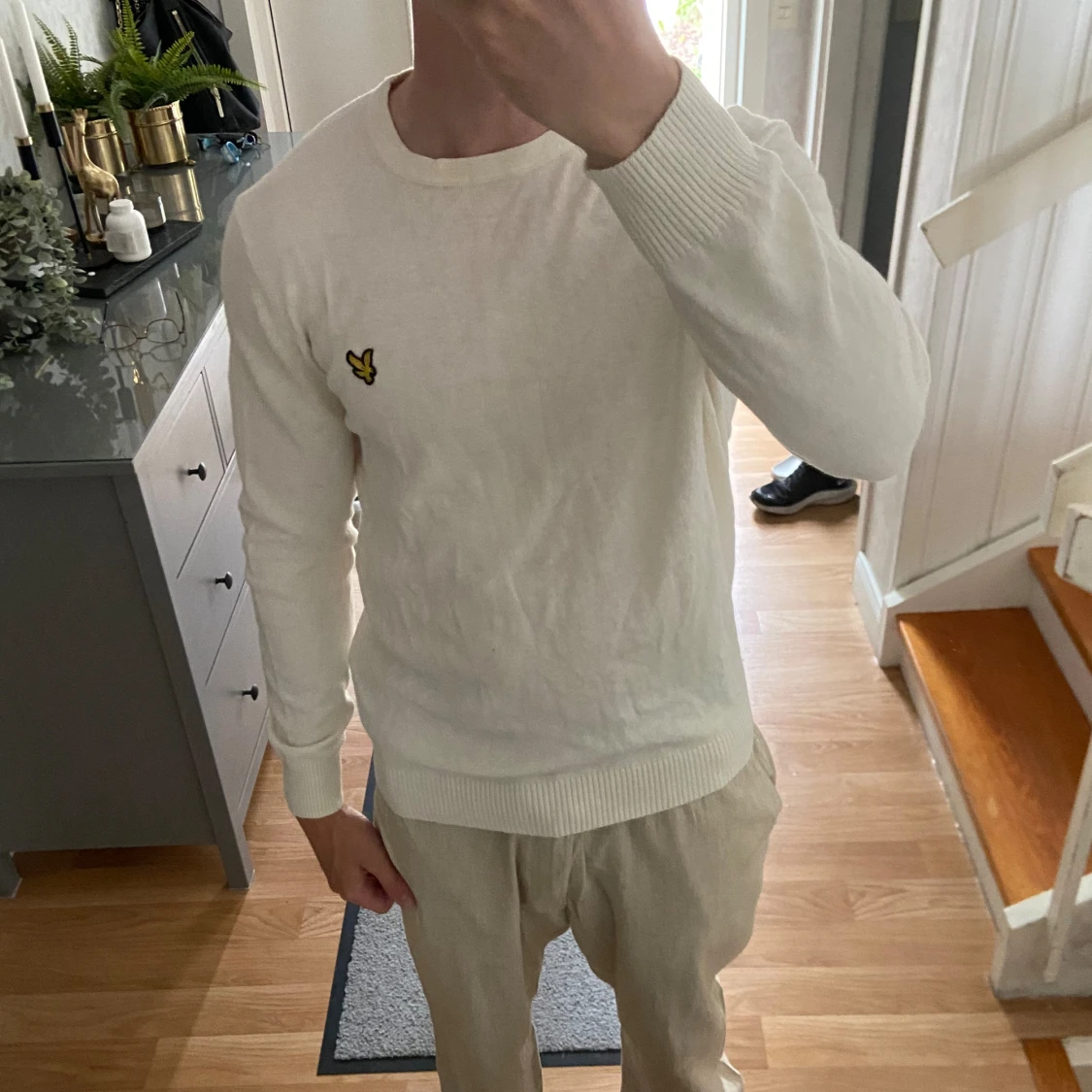 Lyle and scott stickad tröja i large