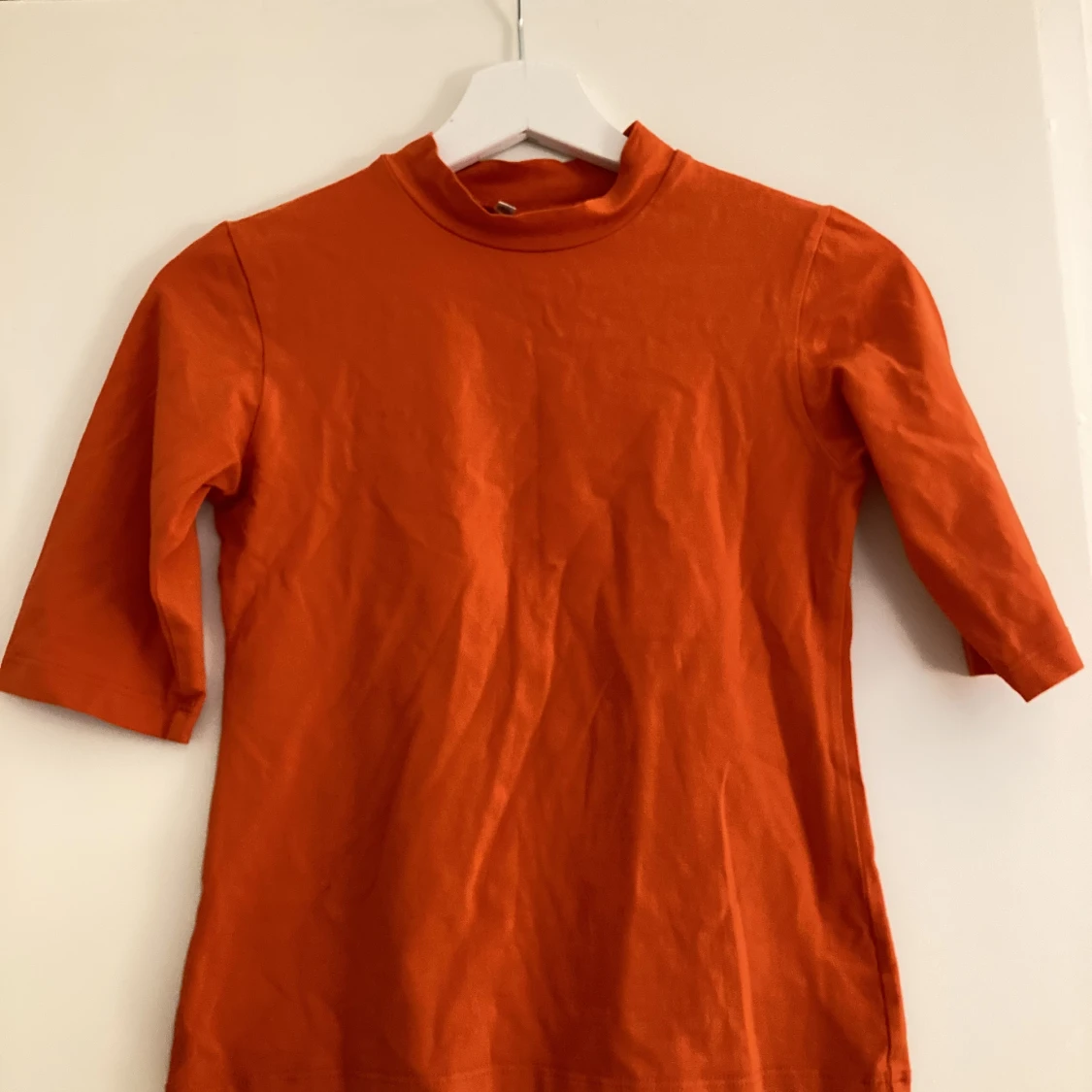 Orange tshirt