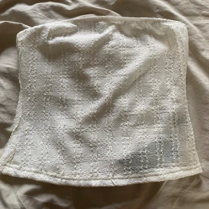 bandeu topp - Nyskick aldrig använd 