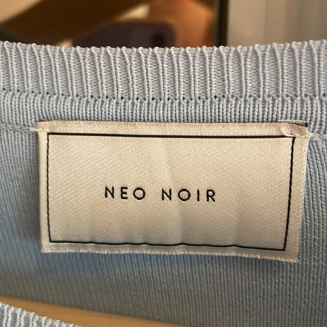 Ljusblå tröja - 91