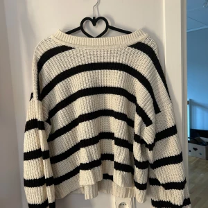 Stickad tröja - Fin tröja 