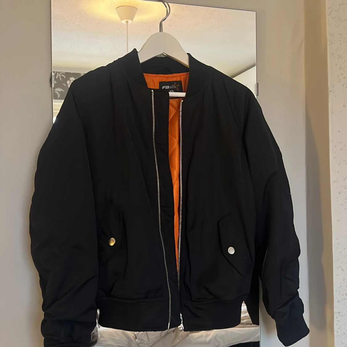 Bomberjacka från New Yorker strl XS