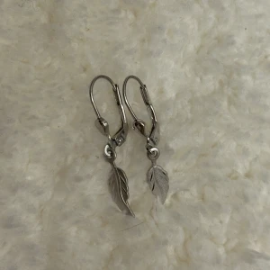 Silver öronhänge - Äkta silver och aldrig använda
