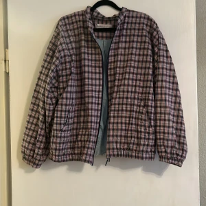 Retro jacka, rutig  - Snygg retro jacka köpt second hand