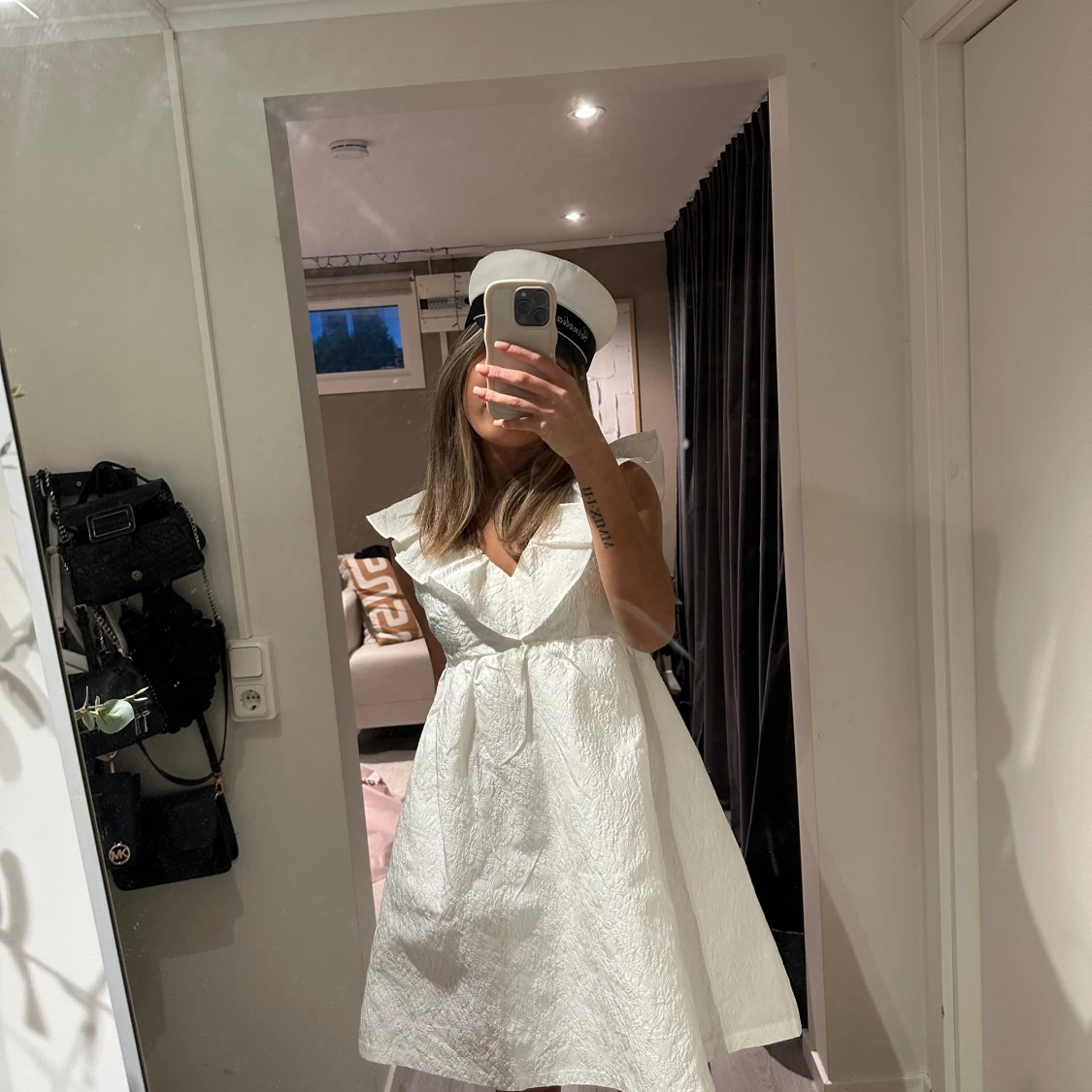 Vit studentklänning  - 90