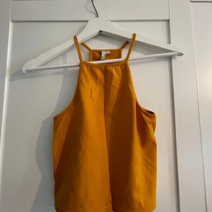 Kort topp - Bra skick! 