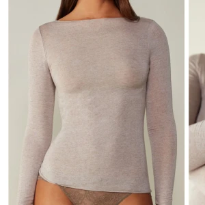 Intimissmi tröja begie - Säljer min fina intimissmi tröja som jag har använt 1 gång och är i nyskick därför att den inte kommer till användning💗