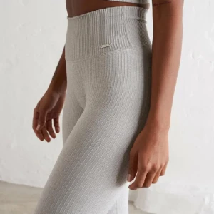 Aim’n tights - Ljusgrå Aim’n tights i seamless modell. Nyskick 🤍🤍