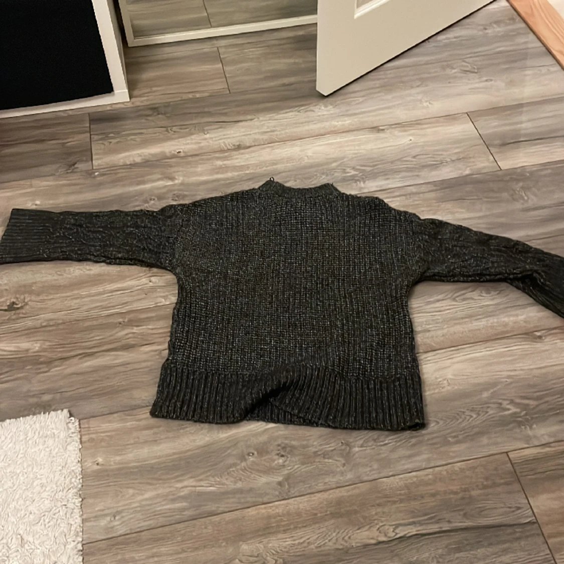 Kabelstickad tröja från hm - 90