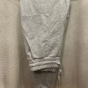 new yorker mjukis - mjukisar från new yorker strl S hör av dig vid frågor🩵