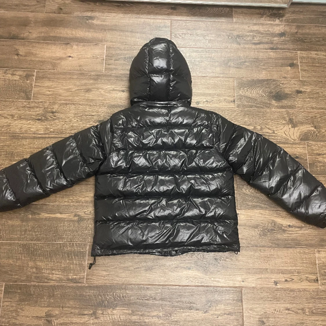 Corvidae V2 Shiny Black Puffer - 91