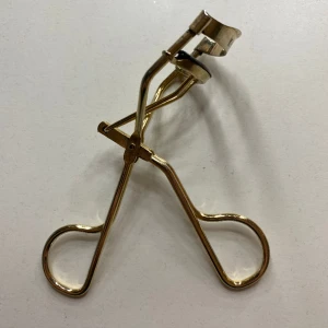 Ögonfransböjare - Från kicks, inte använd💕