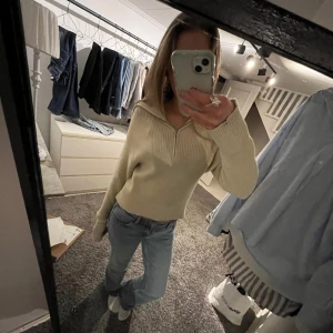 Stickad tröja  - Super snygg och super bra skick! 😍