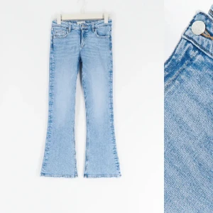 low waist jeans  - 158 passar mig som bär xs! är 163 lång 