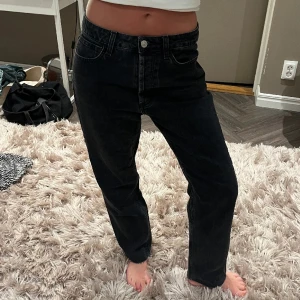 Dagmar  - Snygga Dagmar jeans, nypris 2000kr