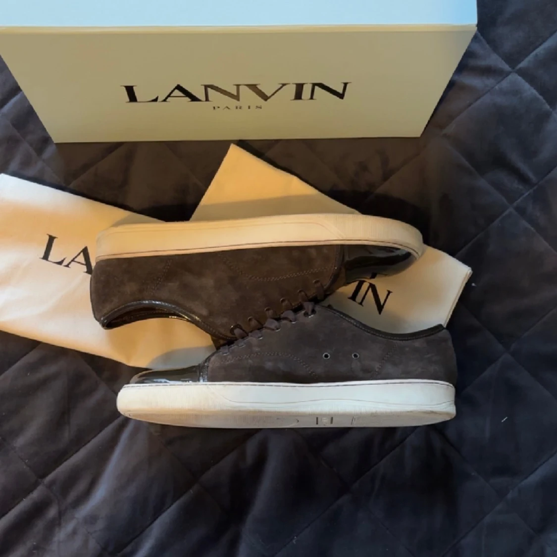 Lanvin  - 90