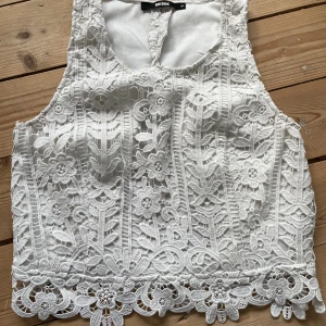 Spetstopp - Spetstopp från bikbok. Finns ej kvar i butik. 