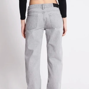 Grå jeans - Helt oanvända jeans i storlek S🩷 Lager 157 ”ICON” Nypris 400kr
