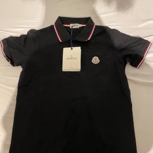 Moncler pike - Helt ny moncler pike