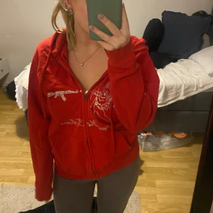 Zip hoodie - Zip hoodie med snyggt tryck i