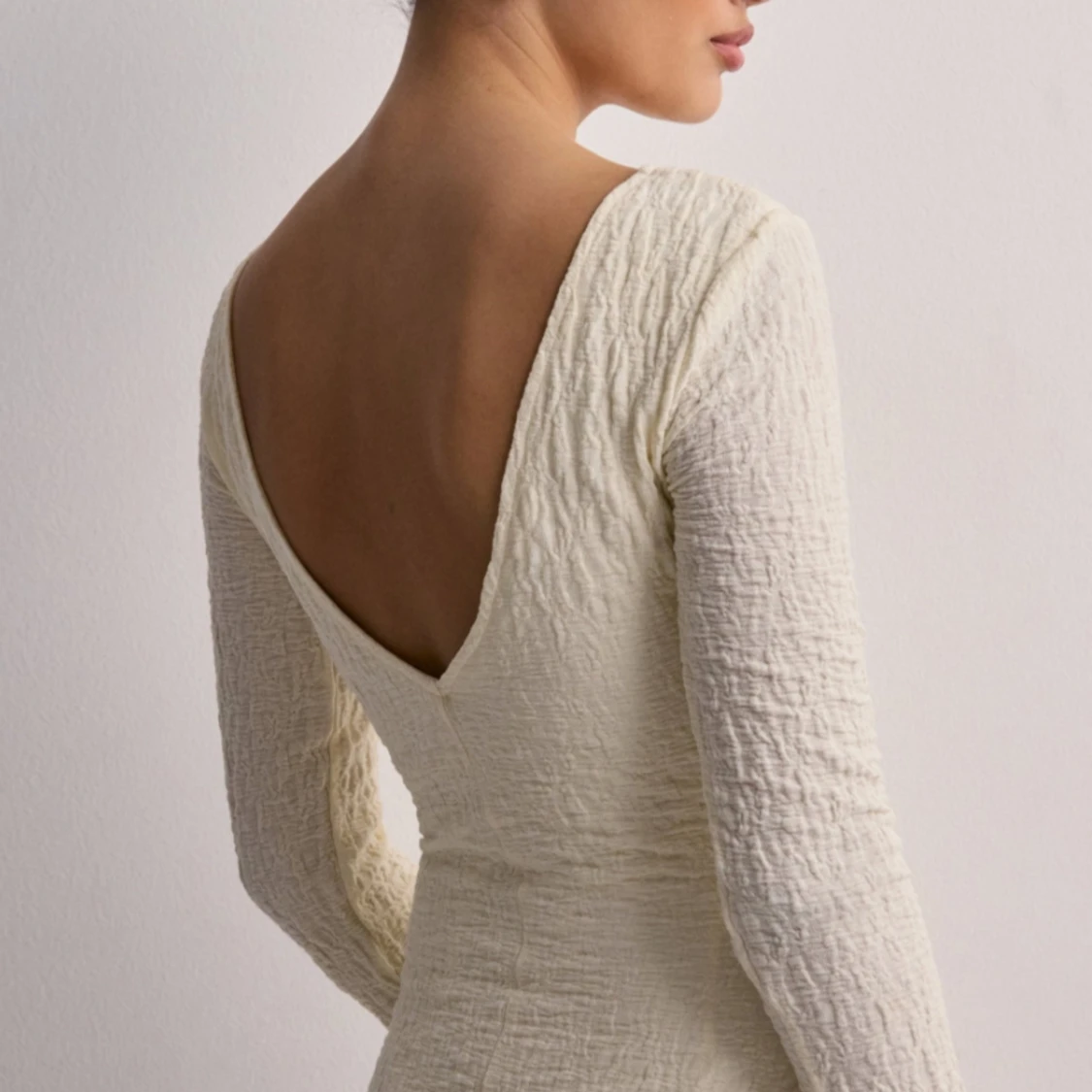 Vårklänning Open back storlek M - 92