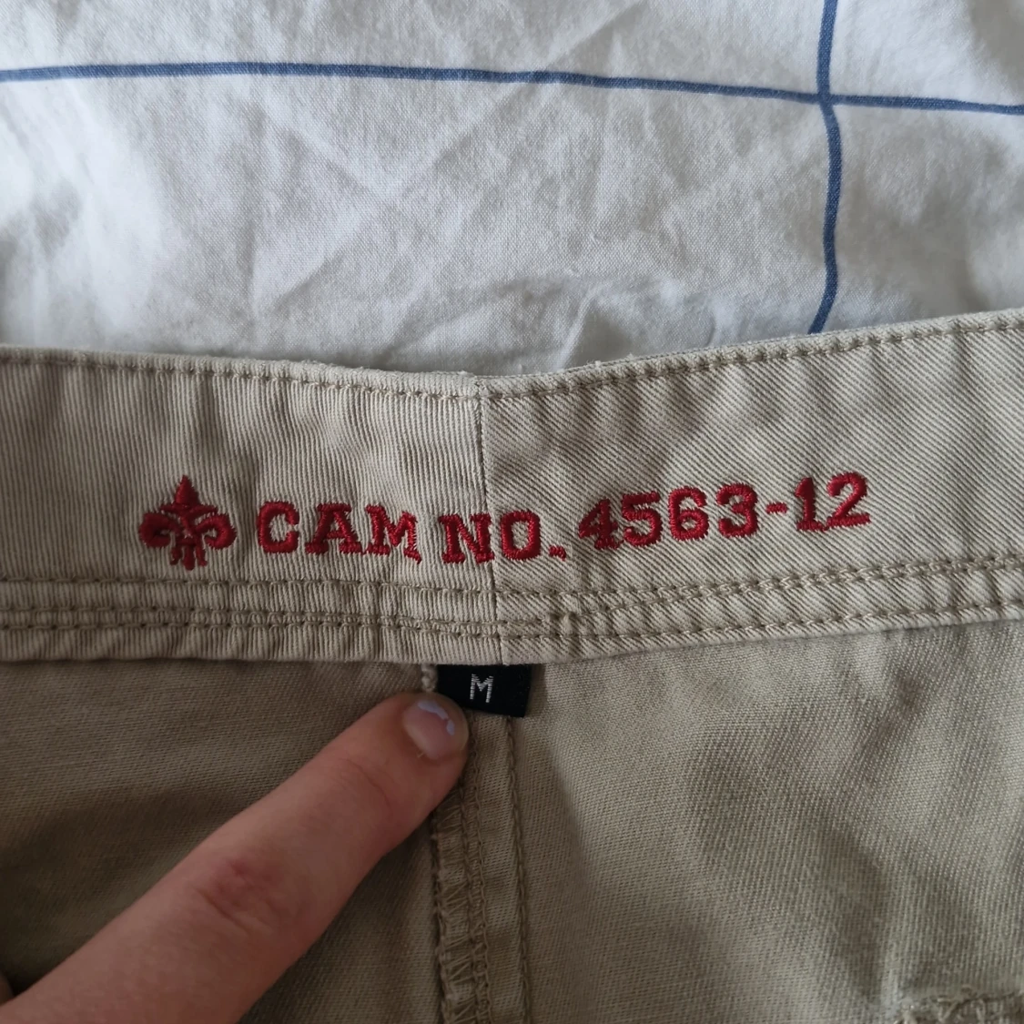 Beige kjol från M52 Pants - 92