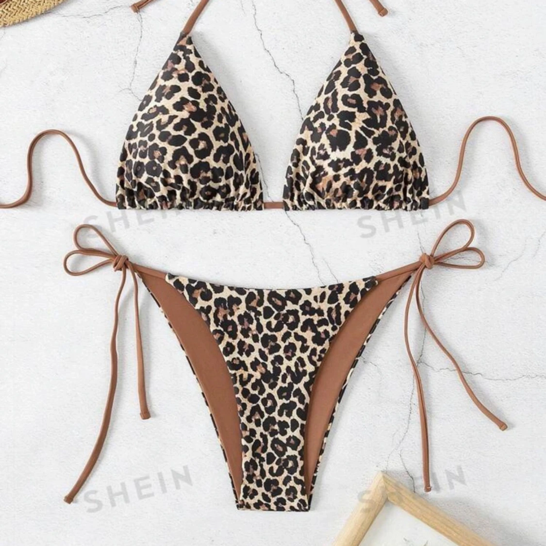 Leopard bikini 