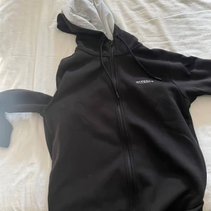 Köptes på jd  - Helt ny använd 2 ggr