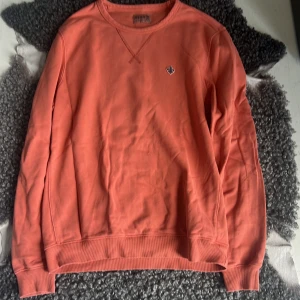 Morris tröja - Den är ljusare i färgen i verkligen, bra skick