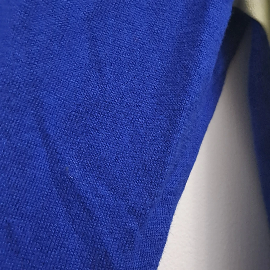 Blå och mönstrad långärmad tröja - 91