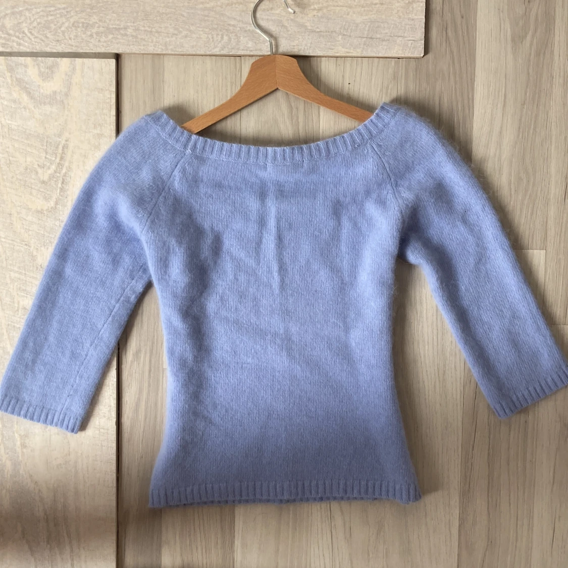 Stickad tröja - 92
