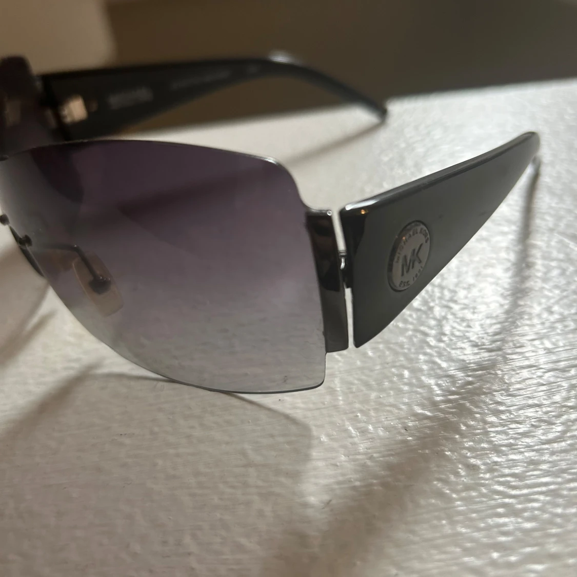 Michael kors solglasögon  - 91