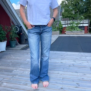 Vintage Levis jeans - Köpta i en vintagebutik i Milano. Mycket bra skick. W29 L34.