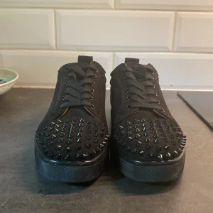 Louboutin skor  - Dom är nya använda fåtal gånger