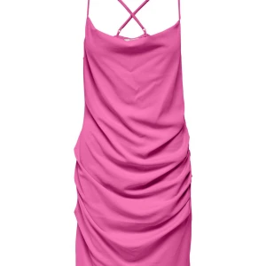 FESTKLÄNNING - Fin festklänning i nyskick från Only.