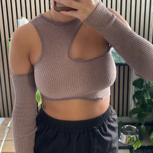 Crop top - Crop top från PLT. Aldrig använd