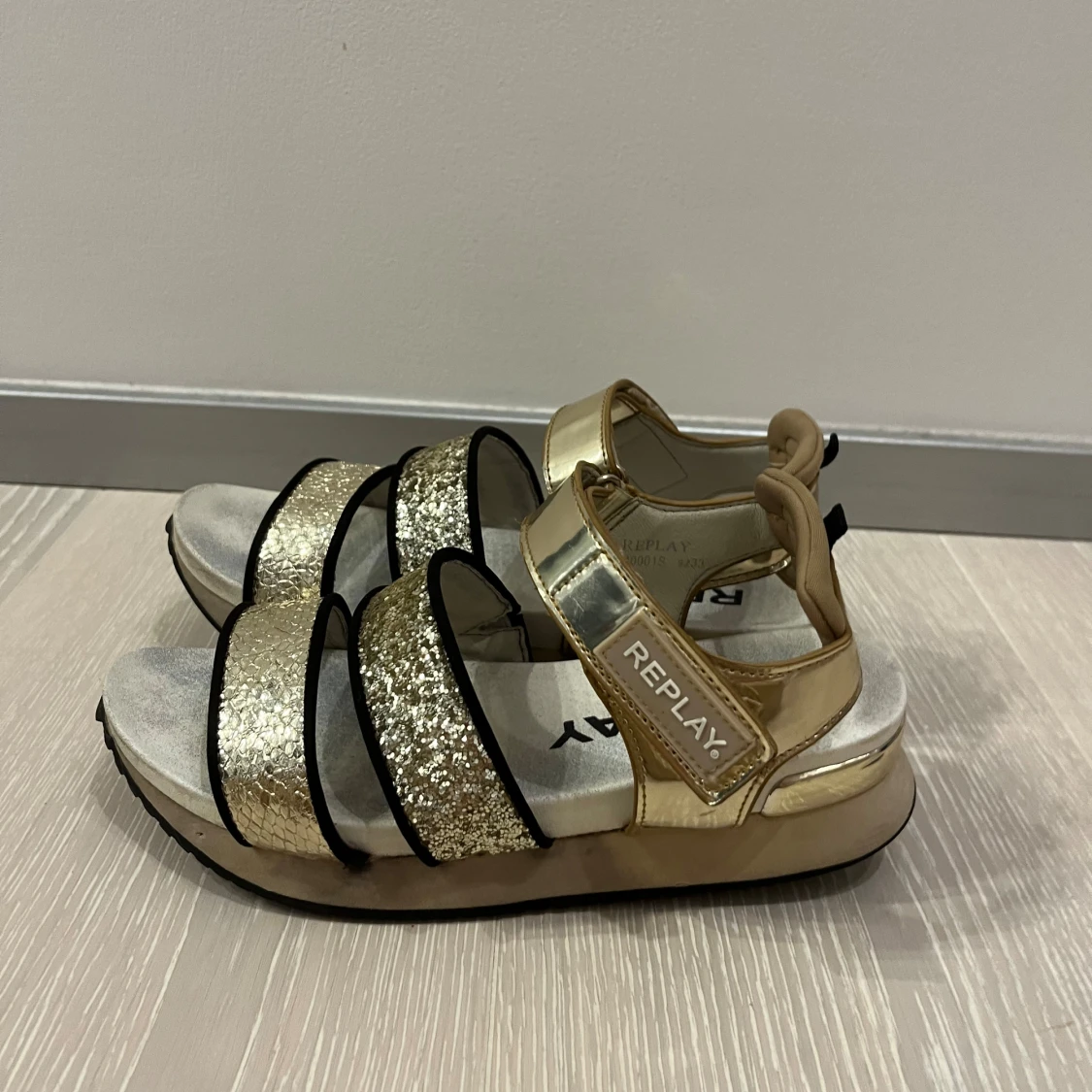 Replay sommarskor  - 90