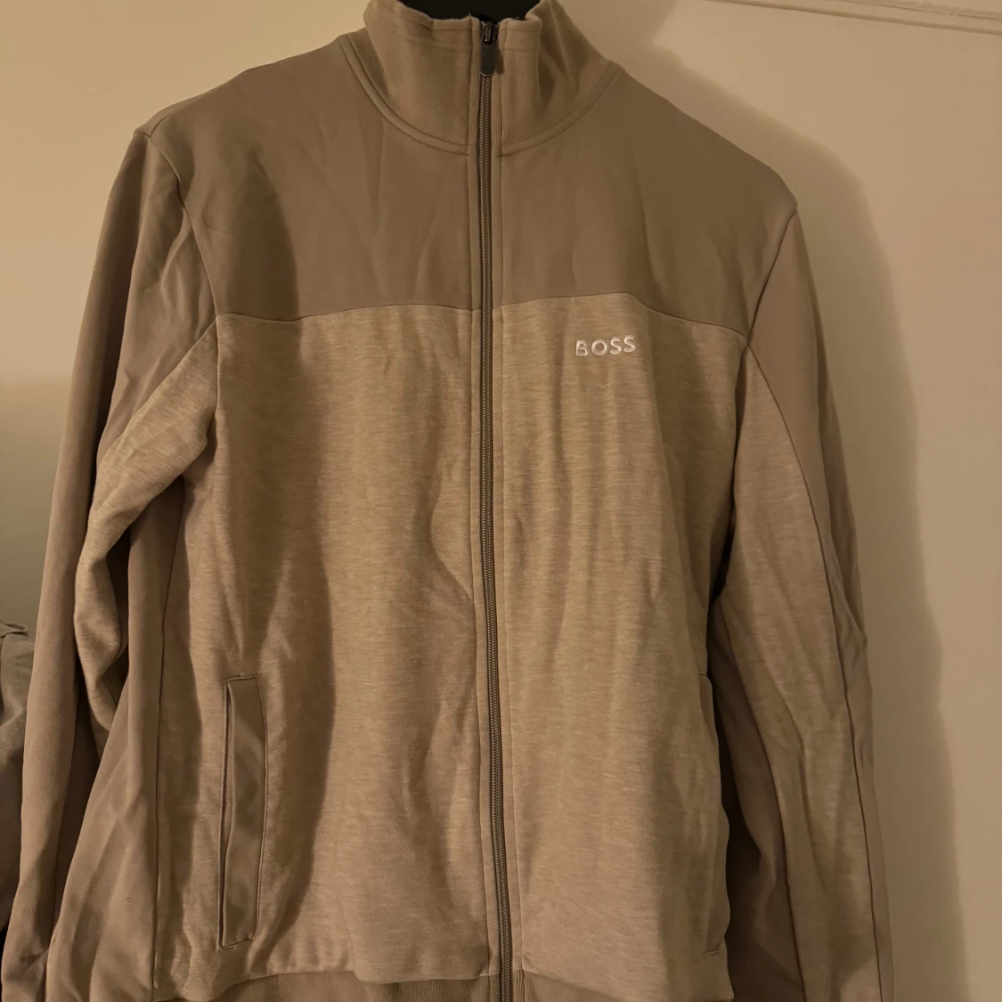 Hugo boss tröja  - 90