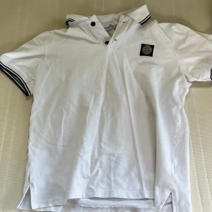 Stone Island pike - Passar xs ganska bra skick inga märken 
