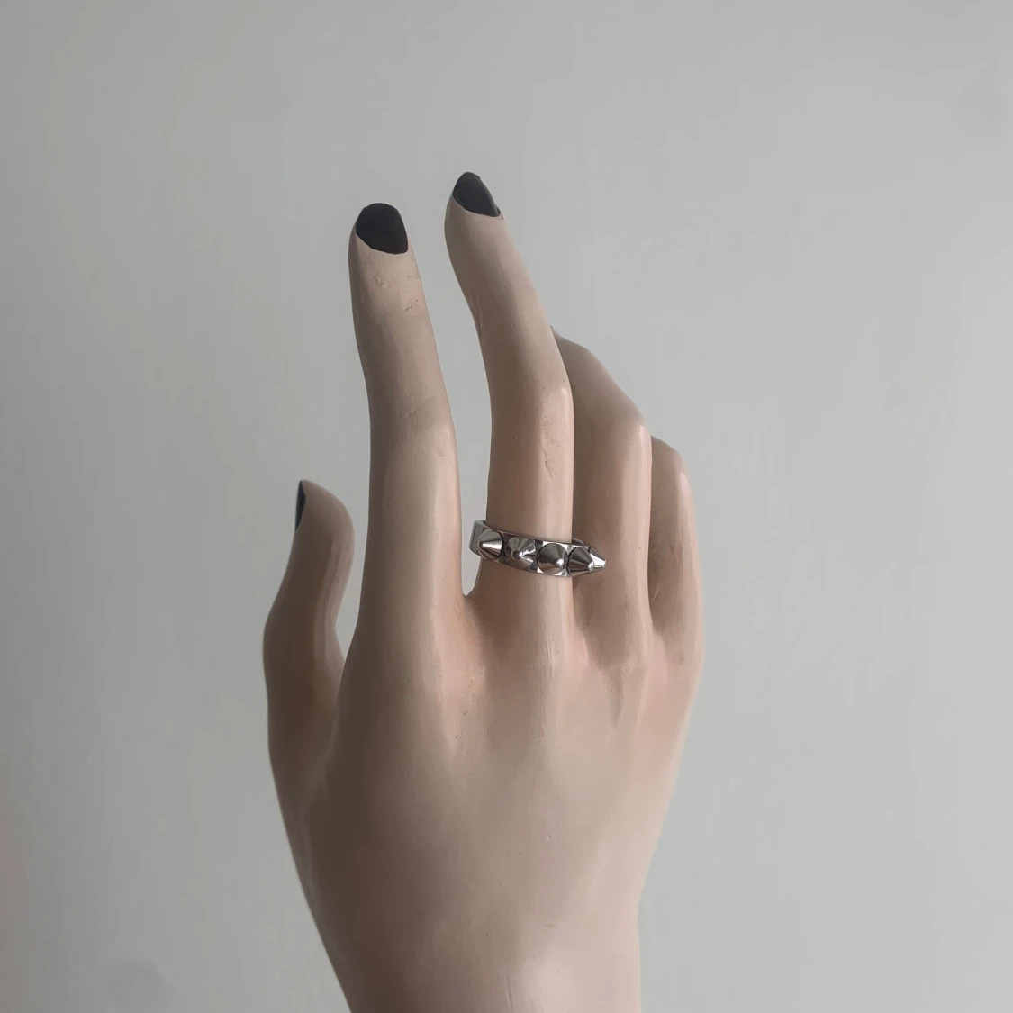 Trendig ring från Edblad 💞 - 91