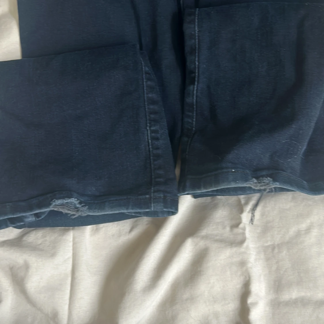 Midnattsblå bootcut jeans  - 91