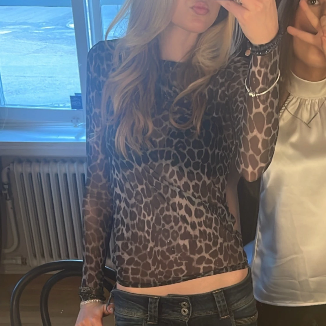 Leopard mesh